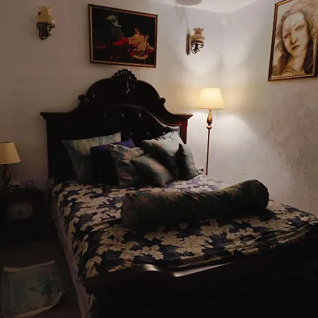 Apartment Kriss Ferdinand- *